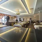 Ibis Styles Gare Gayant Expo 3* Douai