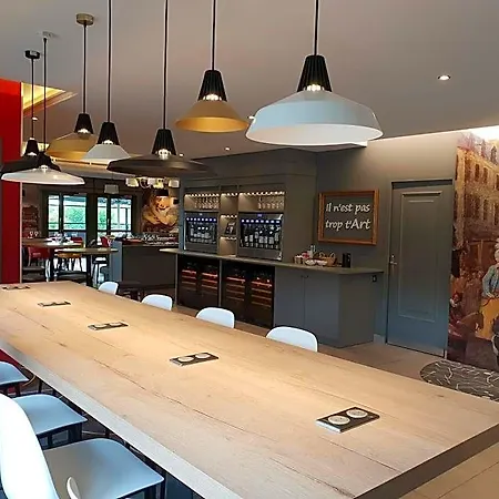 Ibis Styles Gare Gayant Expo Ντουαί