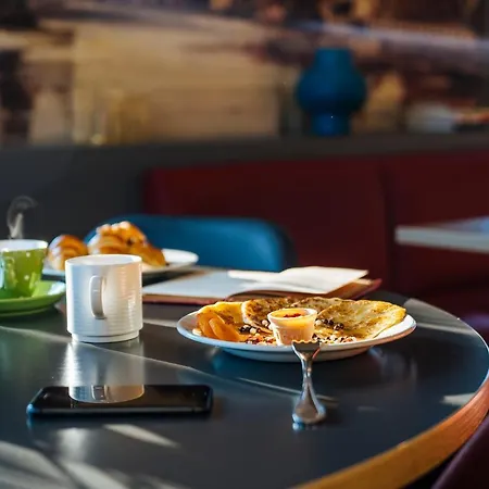 Ibis Styles Gare Gayant Expo 3* Douai